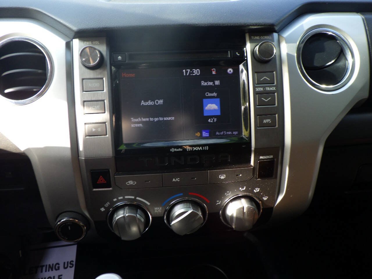 Used 2015 Toyota Tundra SR5 w/ TRD Off Road Package AWD/4WD image 24