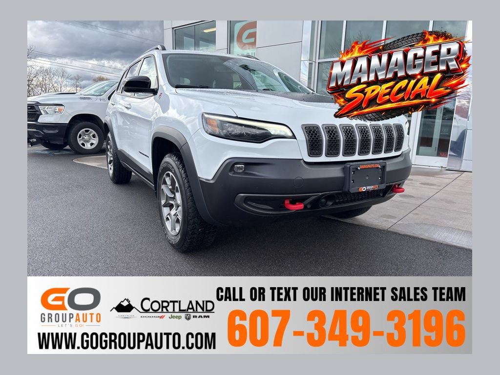 Used 2022 Jeep Cherokee Trailhawk w/ Comfort/Convenience Group AWD/4WD image 1