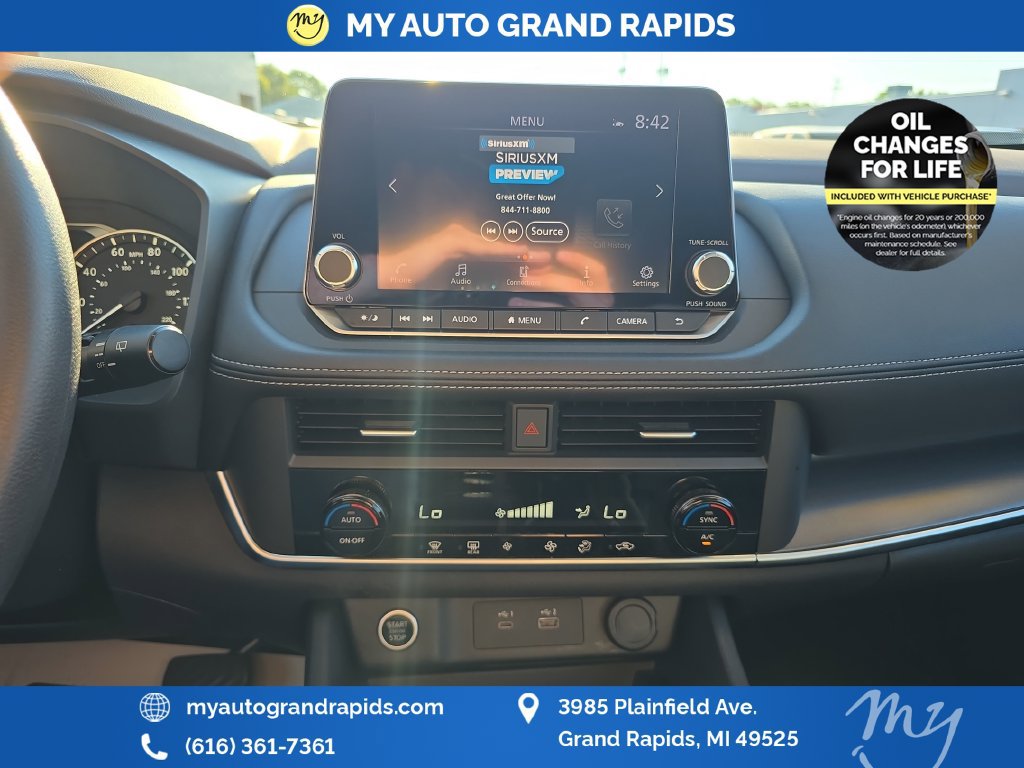 Used 2023 Nissan Rogue SV AWD/4WD image 20