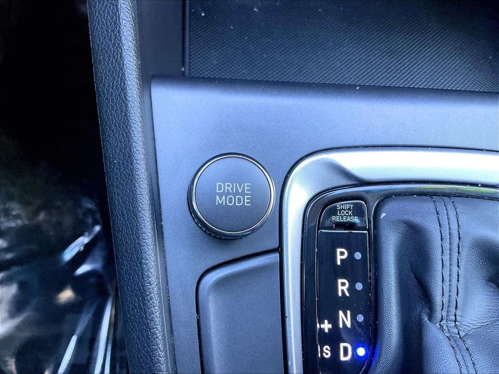 Used 2023 Hyundai Kona SEL FWD image 31