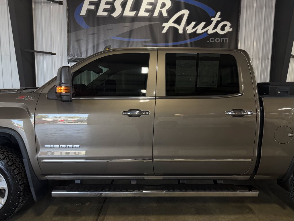 Used 2015 GMC Sierra 1500 SLT w/ Driver Alert Package AWD/4WD image 39