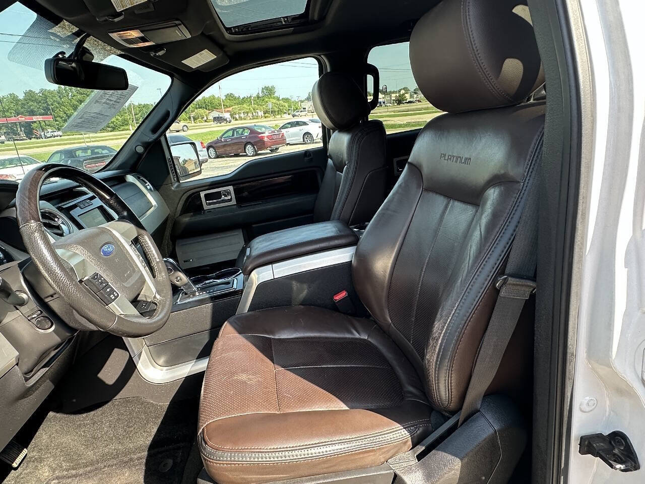 Used 2012 Ford F150 Platinum RWD image 10