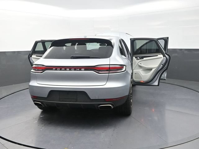Used 2019 Porsche Macan AWD/4WD image 44
