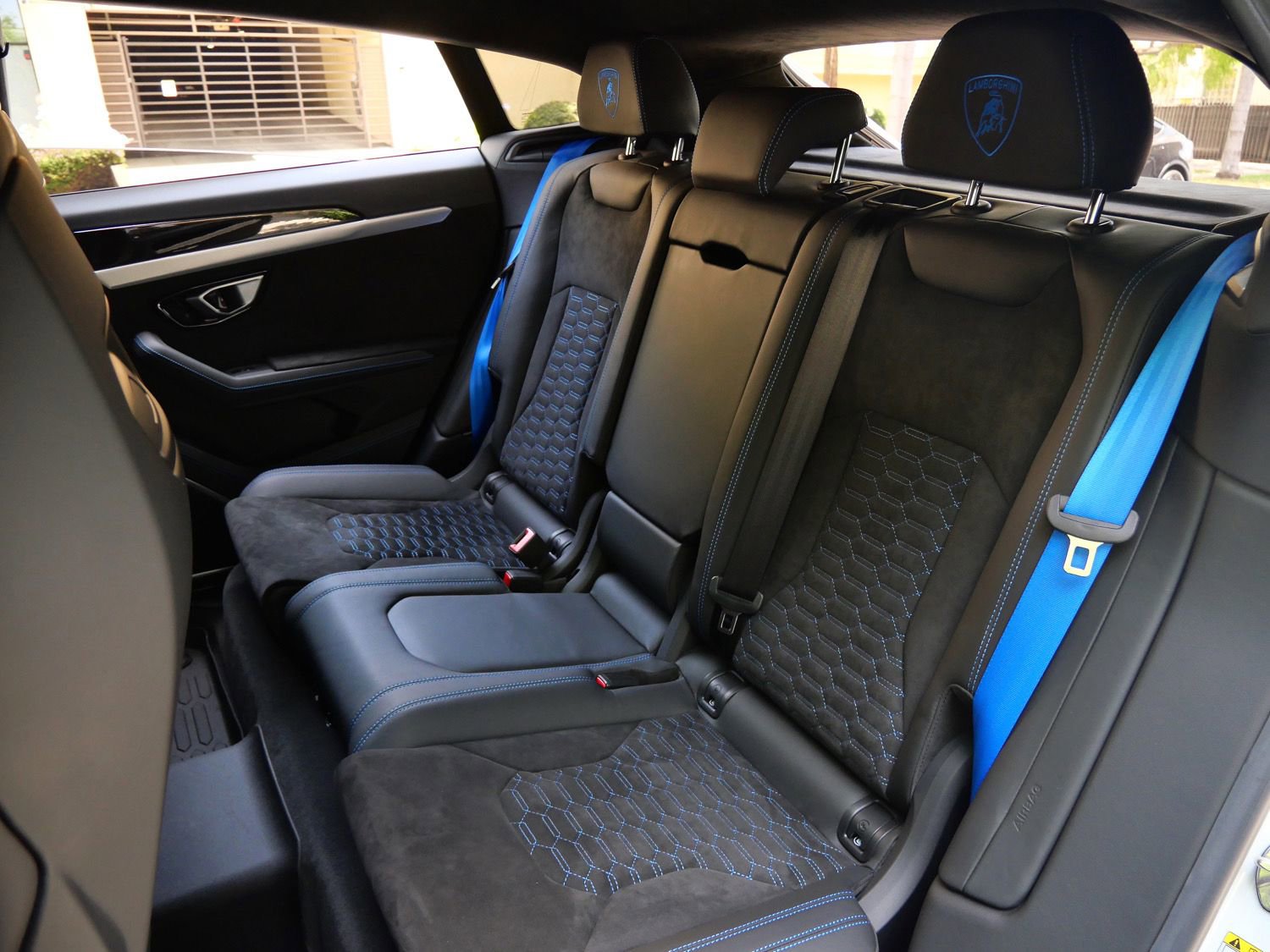 Used 2024 Lamborghini Urus S AWD/4WD image 6