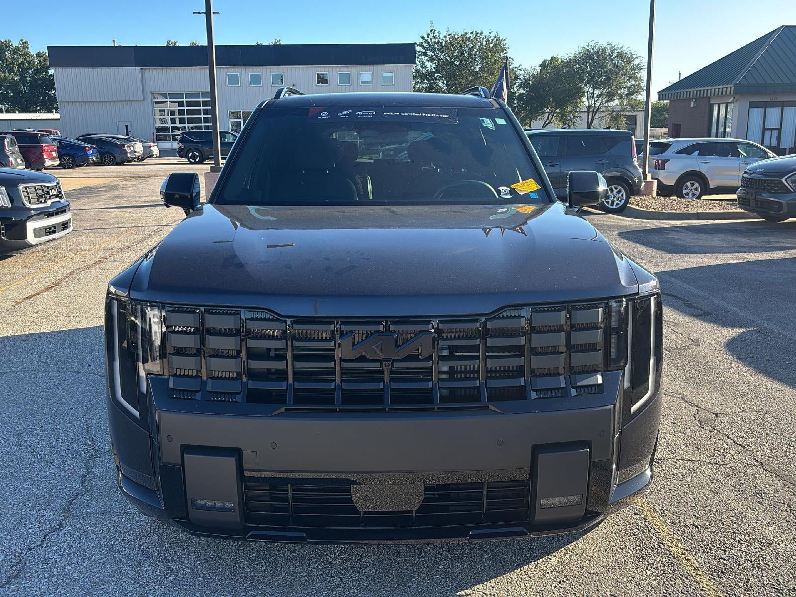 Used 2027 Kia Telluride SX Prestige X-Line AWD/4WD image 2