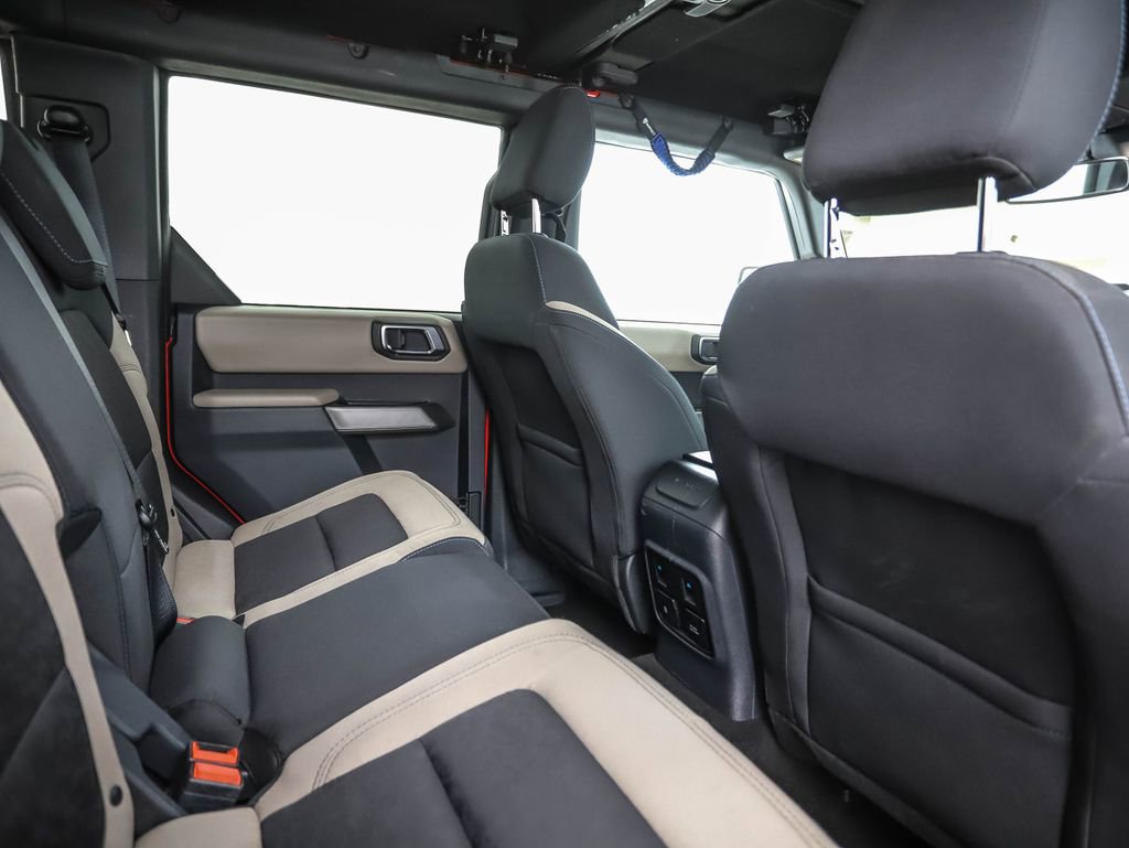 Used 2022 Ford Bronco Wildtrak image 23