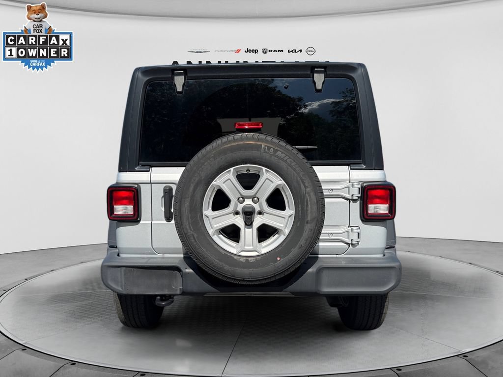 Used 2022 Jeep Wrangler Unlimited Sport AWD/4WD image 4