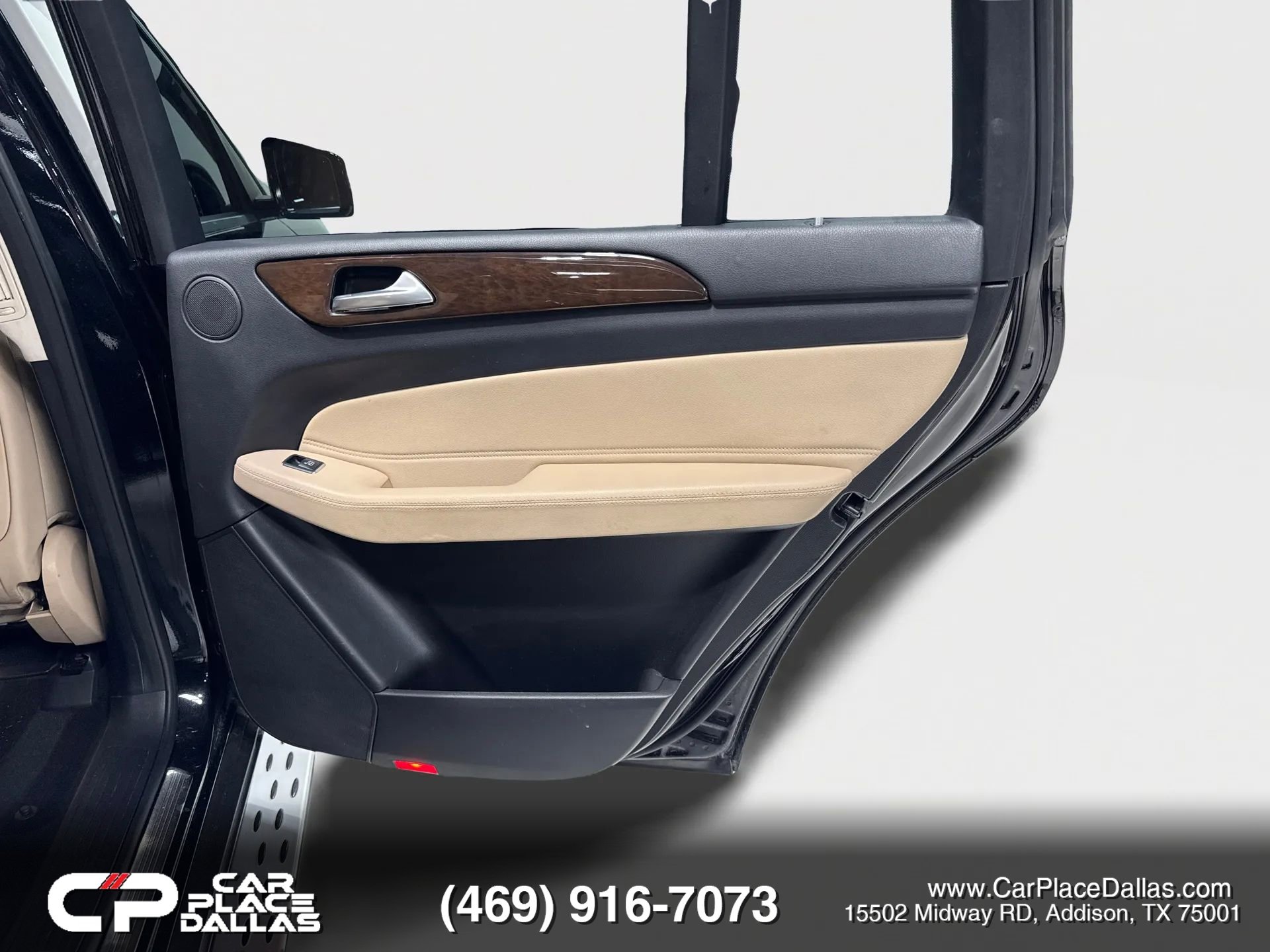 Used 2019 Mercedes-Benz GLS 450 4MATIC w/ Premium 1 Package image 27