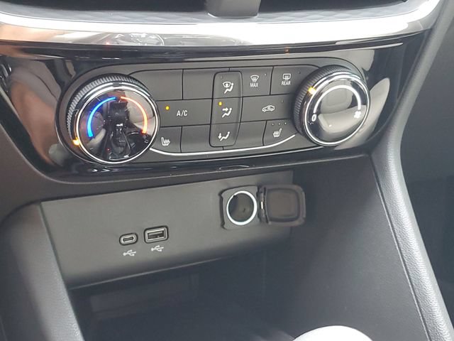 Certified 2026 Buick Encore GX Sport Touring w/ Advanced Technology Package FWD image 27