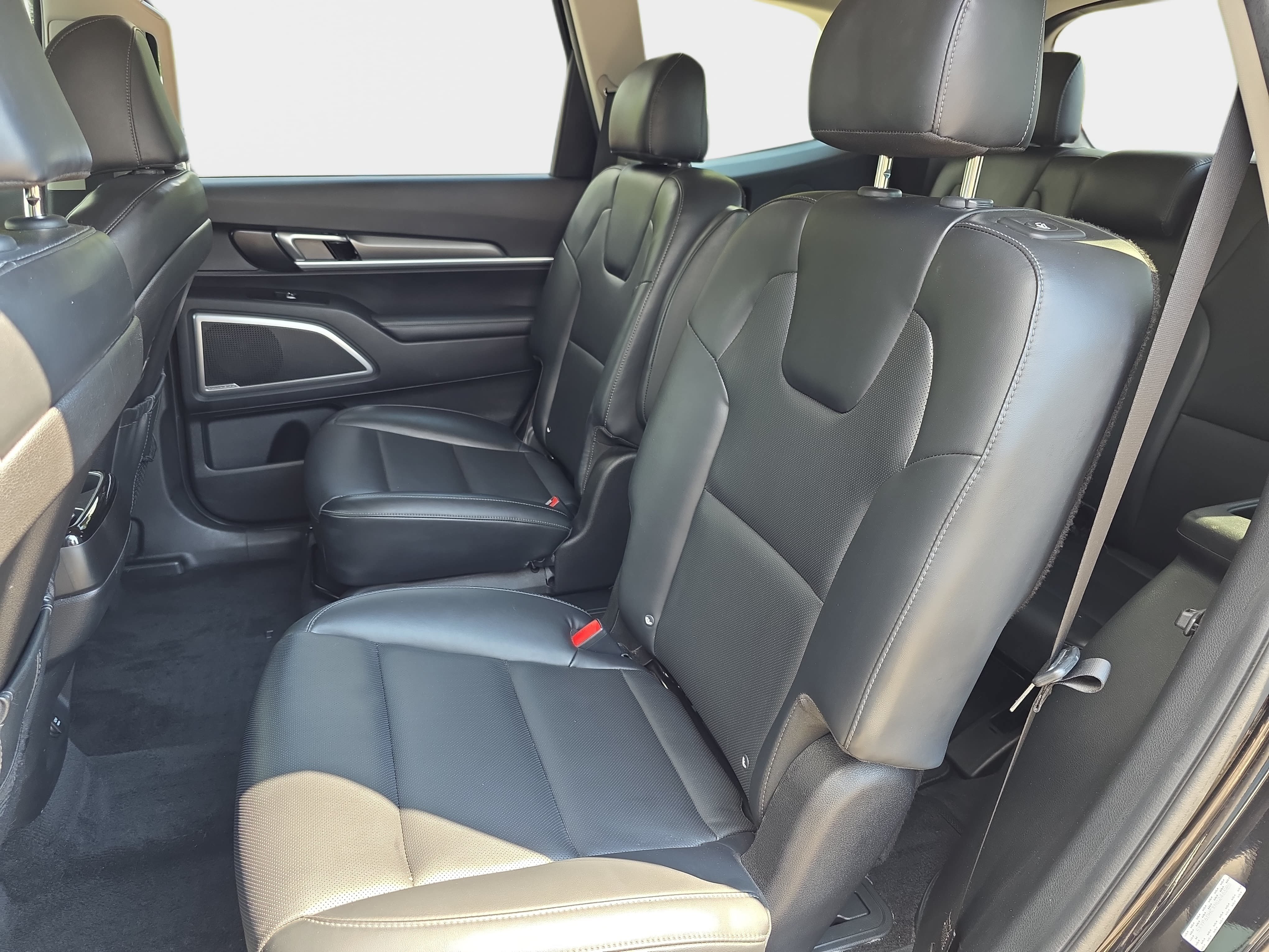Used 2022 Kia Telluride S AWD/4WD image 11