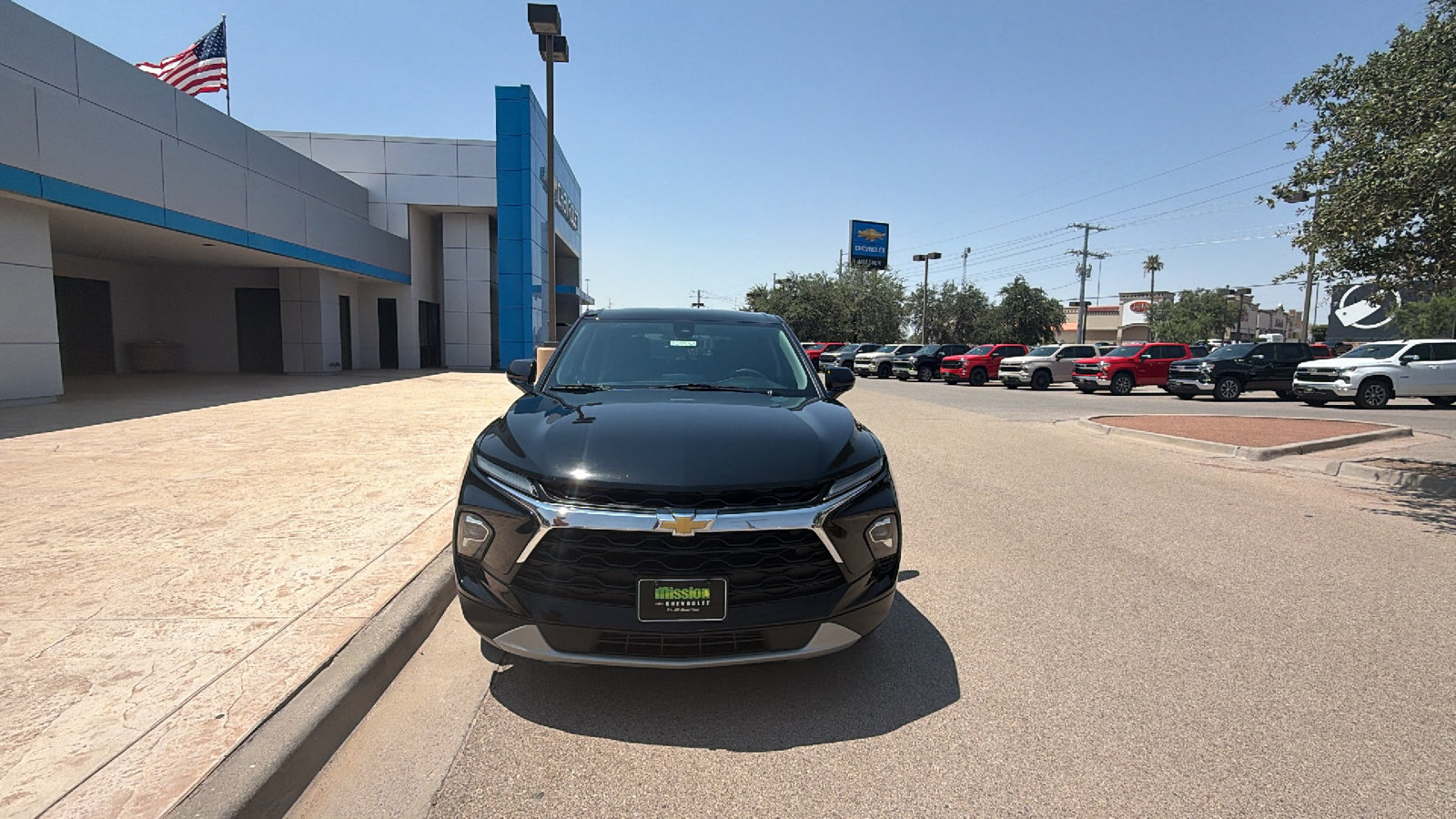 Used 2023 Chevrolet Blazer LT AWD/4WD image 8
