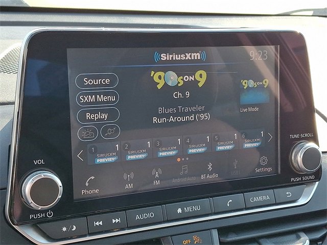 Used 2023 Nissan Altima 2.5 SV image 16