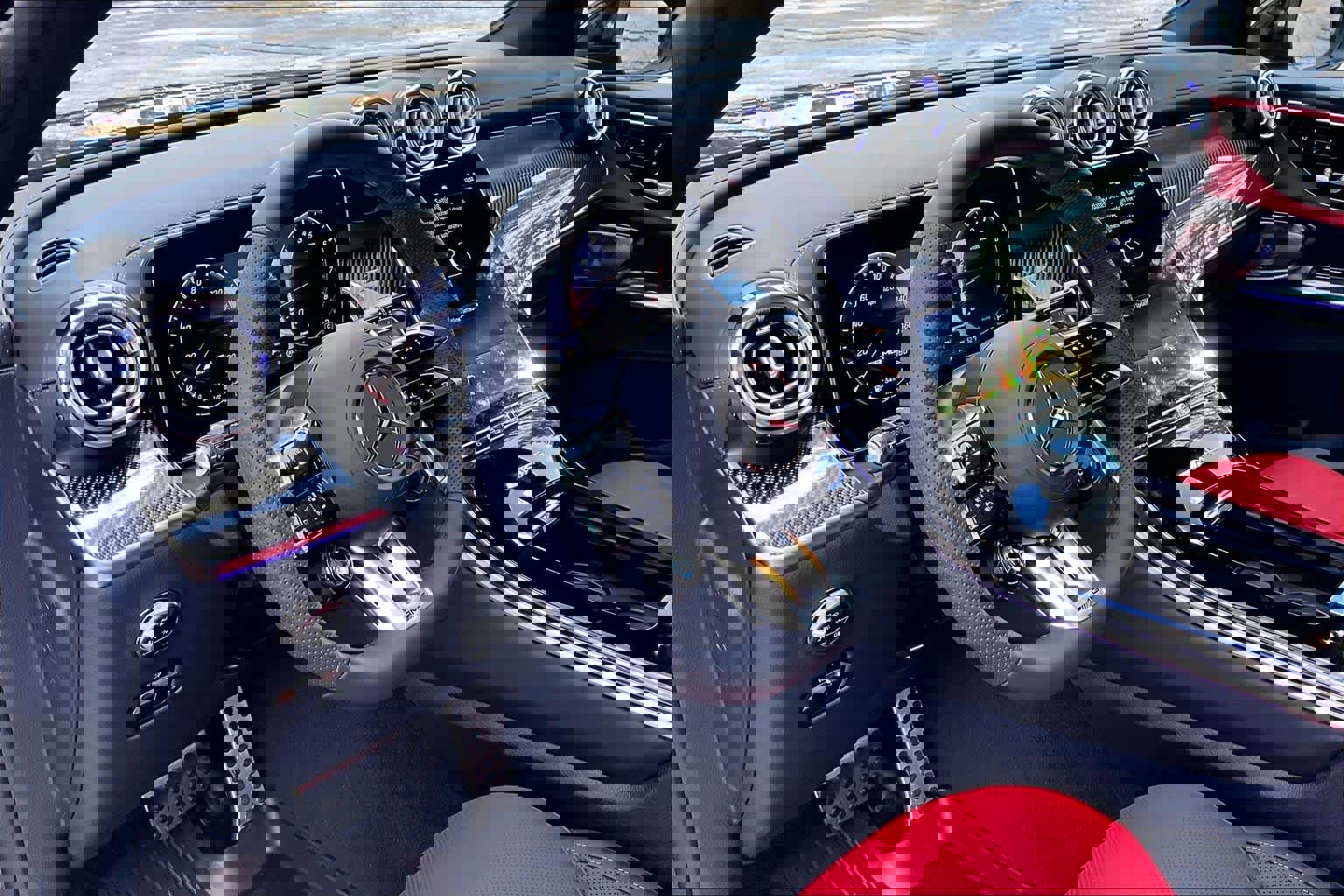 New 2026 Mercedes-Benz GLC 43 AMG 4MATIC Coupe image 10