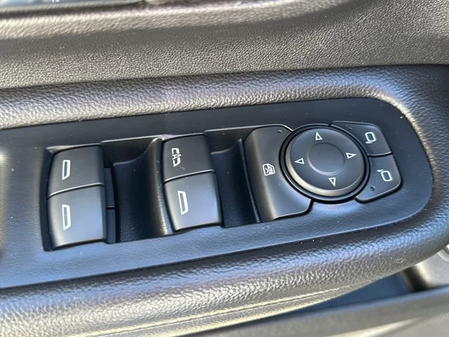 Used 2018 GMC Terrain Denali w/ Advanced Safety Package AWD/4WD image 26