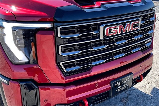Used 2025 GMC Sierra 3500 AT4 w/ AT4 Premium Plus Package image 34