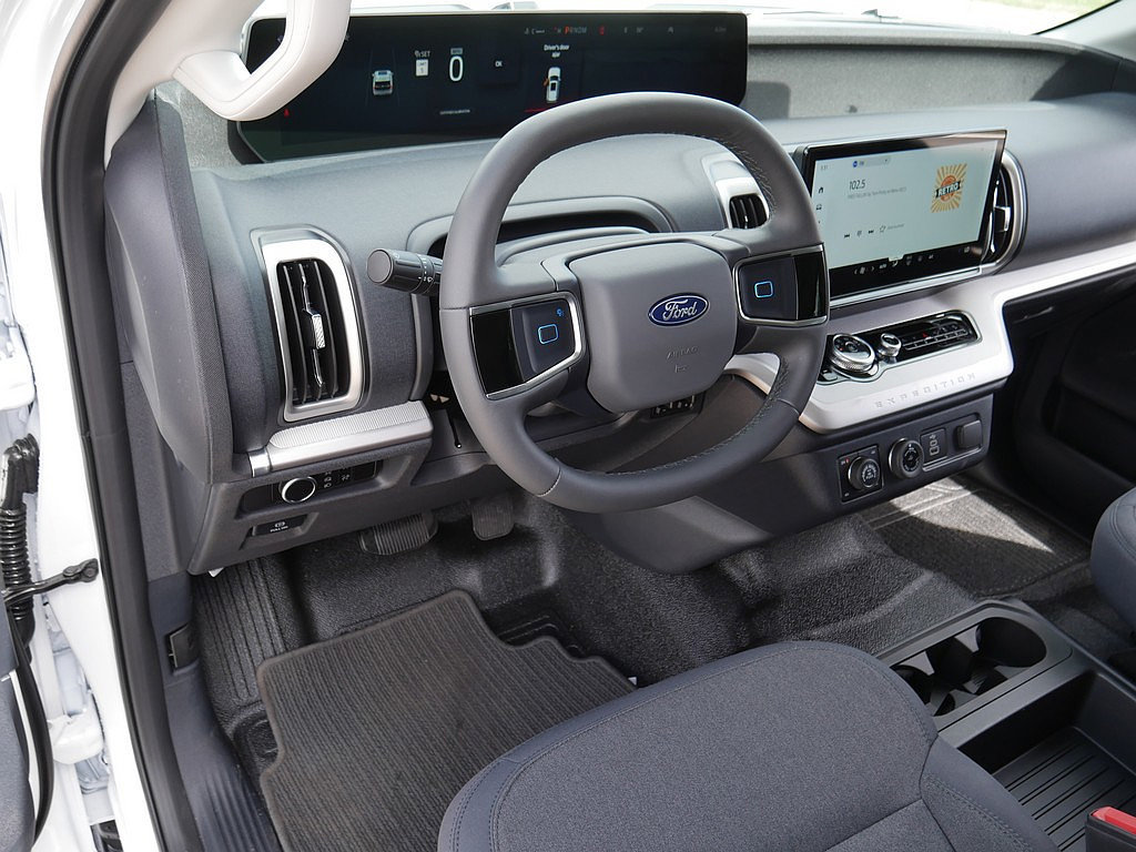 New 2026 Ford Expedition Max XL AWD/4WD image 11