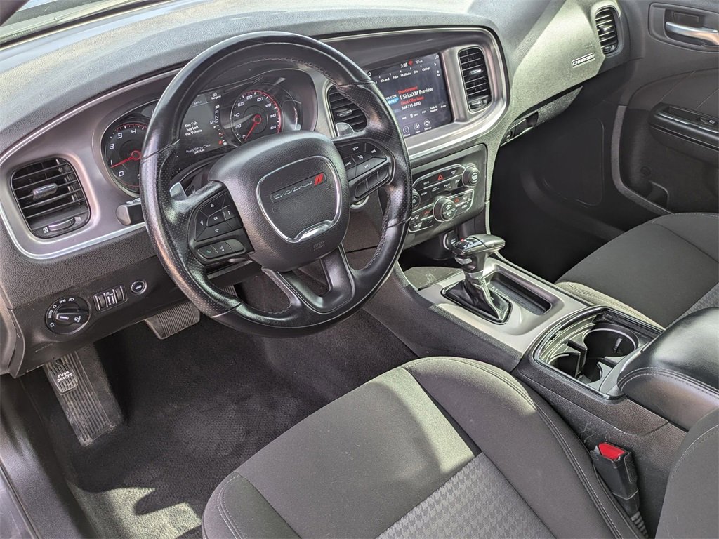 Used 2022 Dodge Charger R/T w/ Blacktop Package image 12