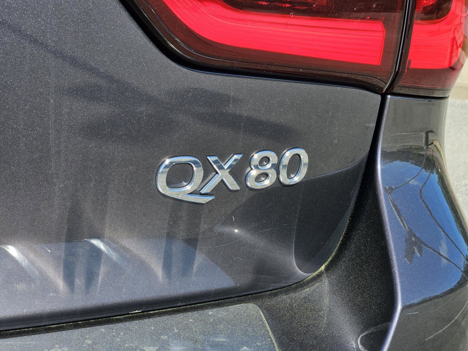 Used 2024 INFINITI QX80 Luxe image 8