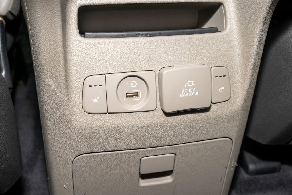 Used 2015 Kia Sedona SX image 8