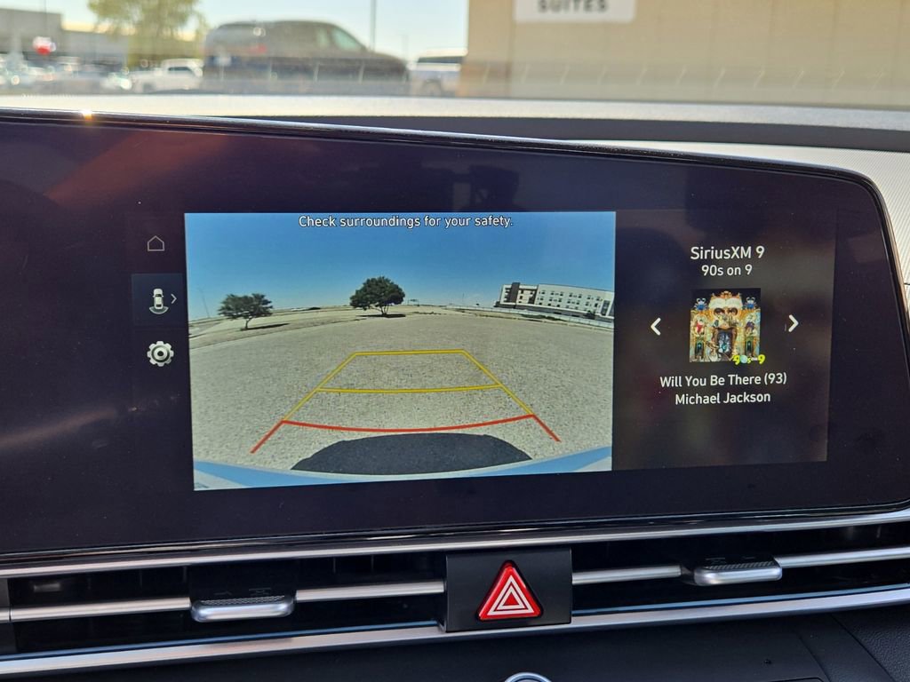 Used 2025 Hyundai Elantra Limited FWD image 27