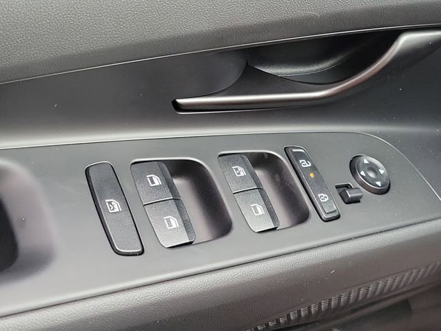 New 2026 Hyundai Elantra N w/ Cargo Package FWD image 18