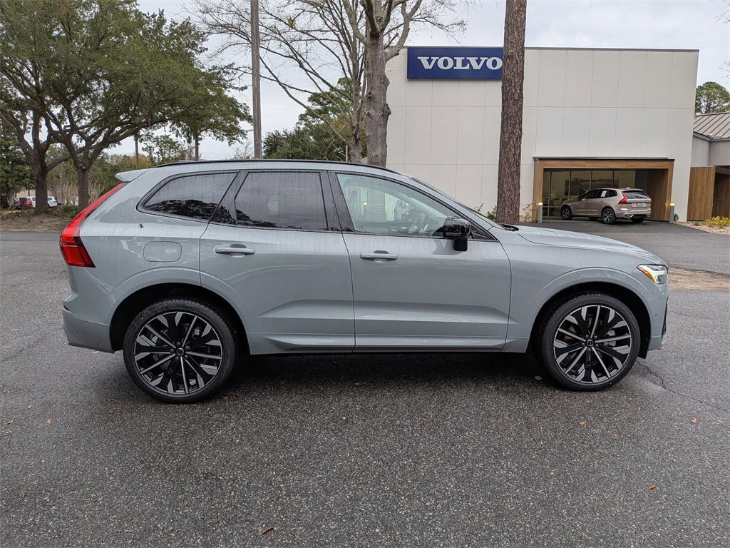 New 2026 Volvo XC60 T8 Ultra w/ Protection Package Premier image 3