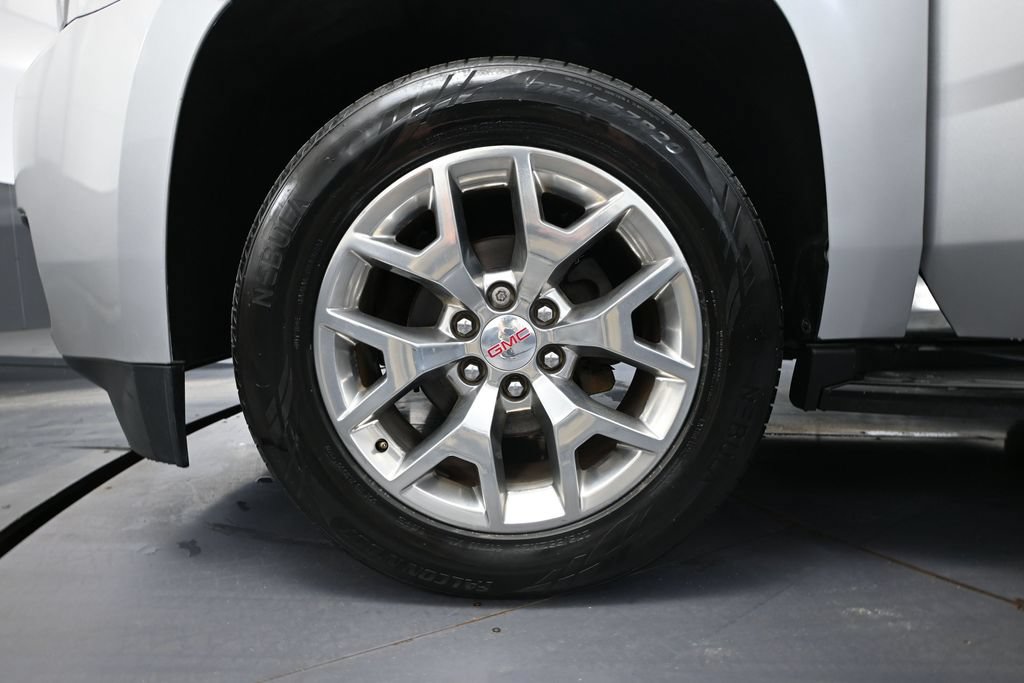 Used 2020 GMC Yukon SLE w/ SLE Value Package AWD/4WD image 18