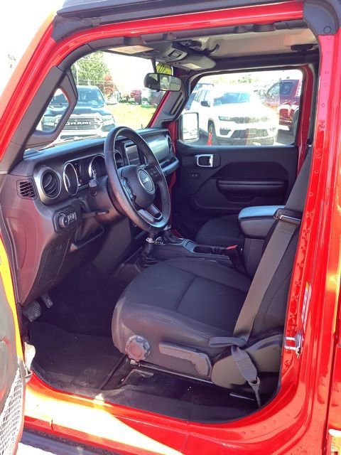 Certified 2019 Jeep Wrangler Unlimited Sport S AWD/4WD image 13