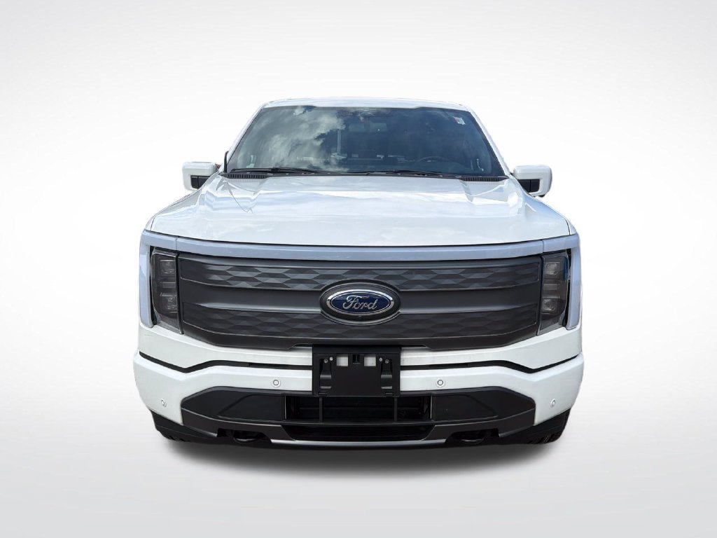 Used 2023 Ford F150 Lightning Lariat w/ Equipment Group 511A High AWD/4WD image 8
