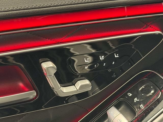 Certified 2025 Mercedes-Benz S 580e 4MATIC Sedan image 17