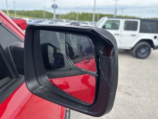 Used 2022 RAM 1500 Laramie w/ Sport Appearance Package AWD/4WD image 16