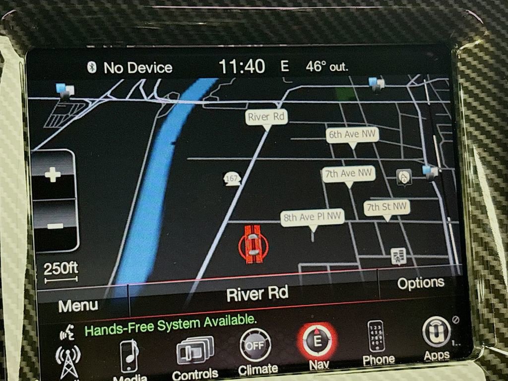 Used 2016 Dodge Challenger SXT image 15