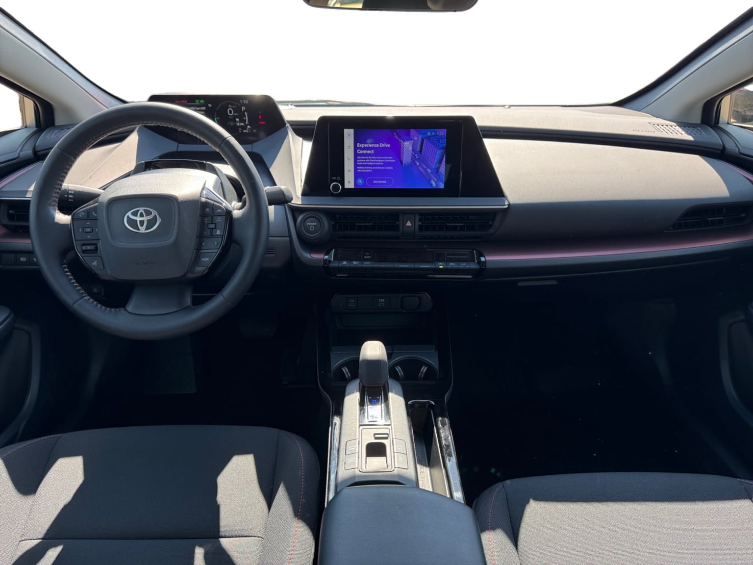 Used 2024 Toyota Prius Prime FWD image 12