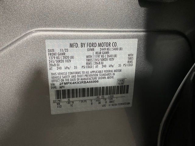 Certified 2024 Ford Edge Titanium w/ Equipment Group 301A image 26