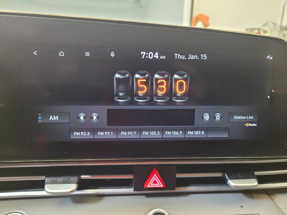 Used 2023 Hyundai Elantra SEL w/ Convenience Package image 25