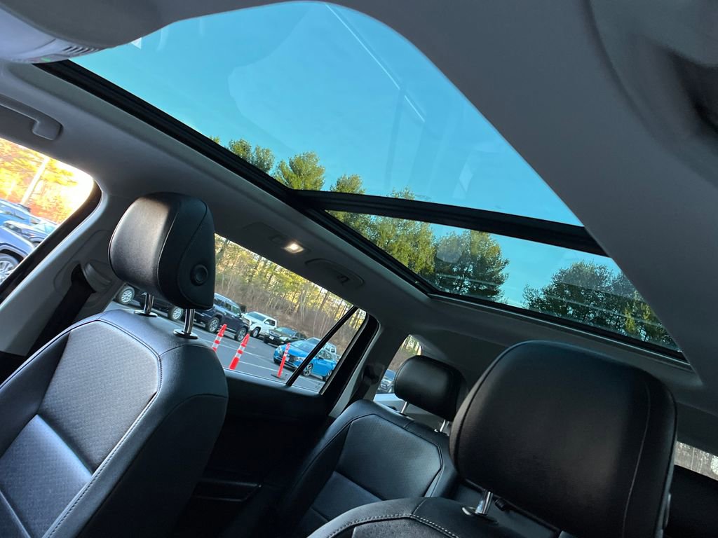 Used 2020 Volkswagen Tiguan S image 20