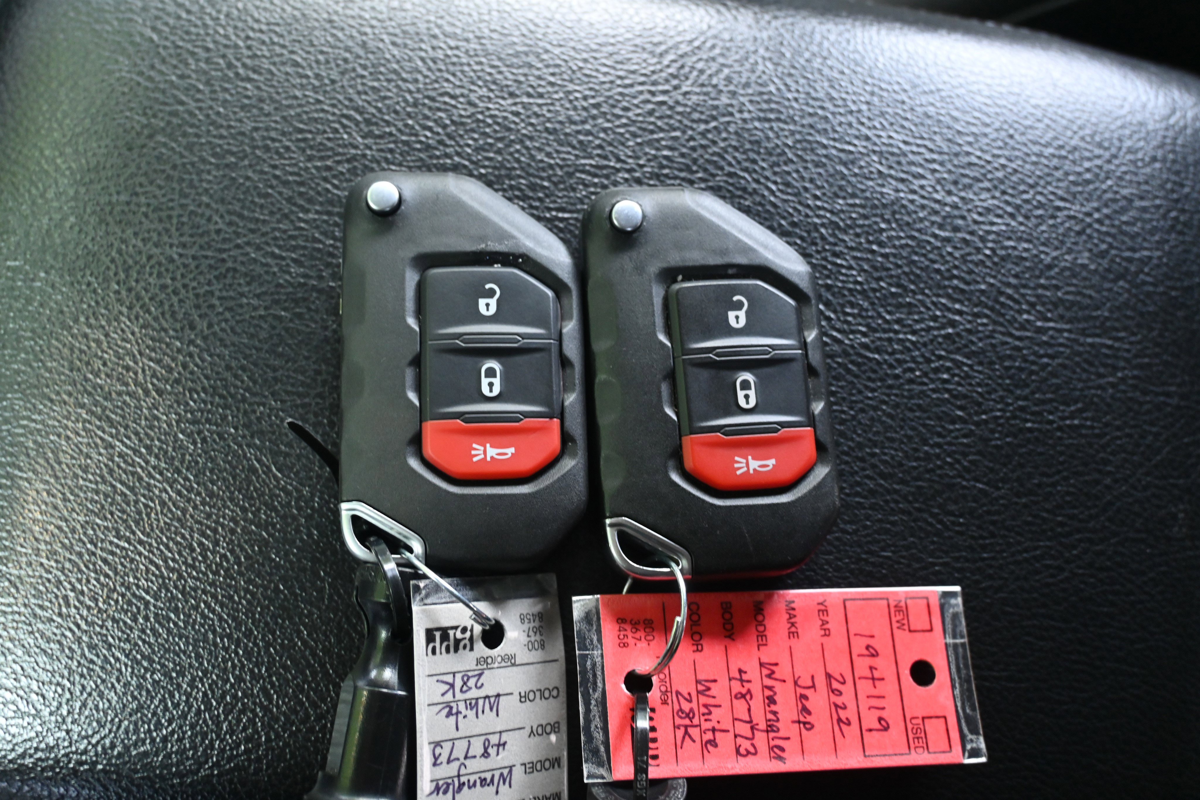 Used 2022 Jeep Wrangler Unlimited Rubicon 4xe image 36