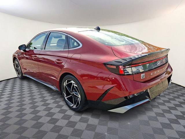 Used 2024 Hyundai Sonata SEL w/ Convenience Package FWD image 4