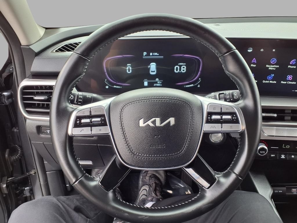 Used 2024 Kia Telluride LX AWD/4WD image 15