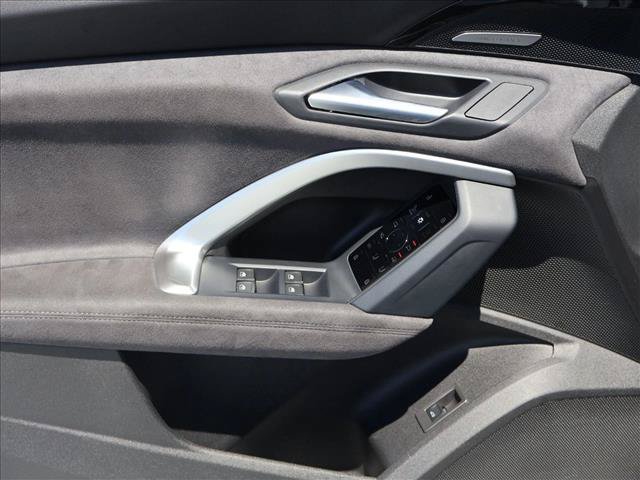 Used 2025 Audi SQ5 Premium Plus w/ Premium Plus Package AWD/4WD image 11