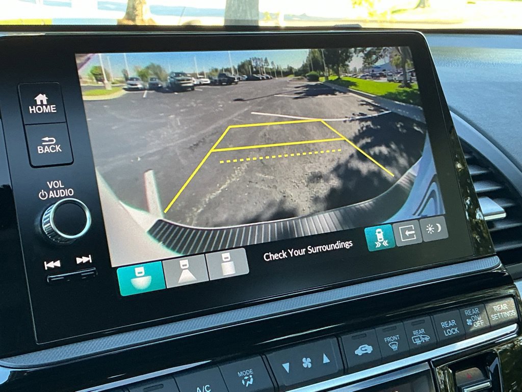 Used 2026 Honda Odyssey Touring image 28