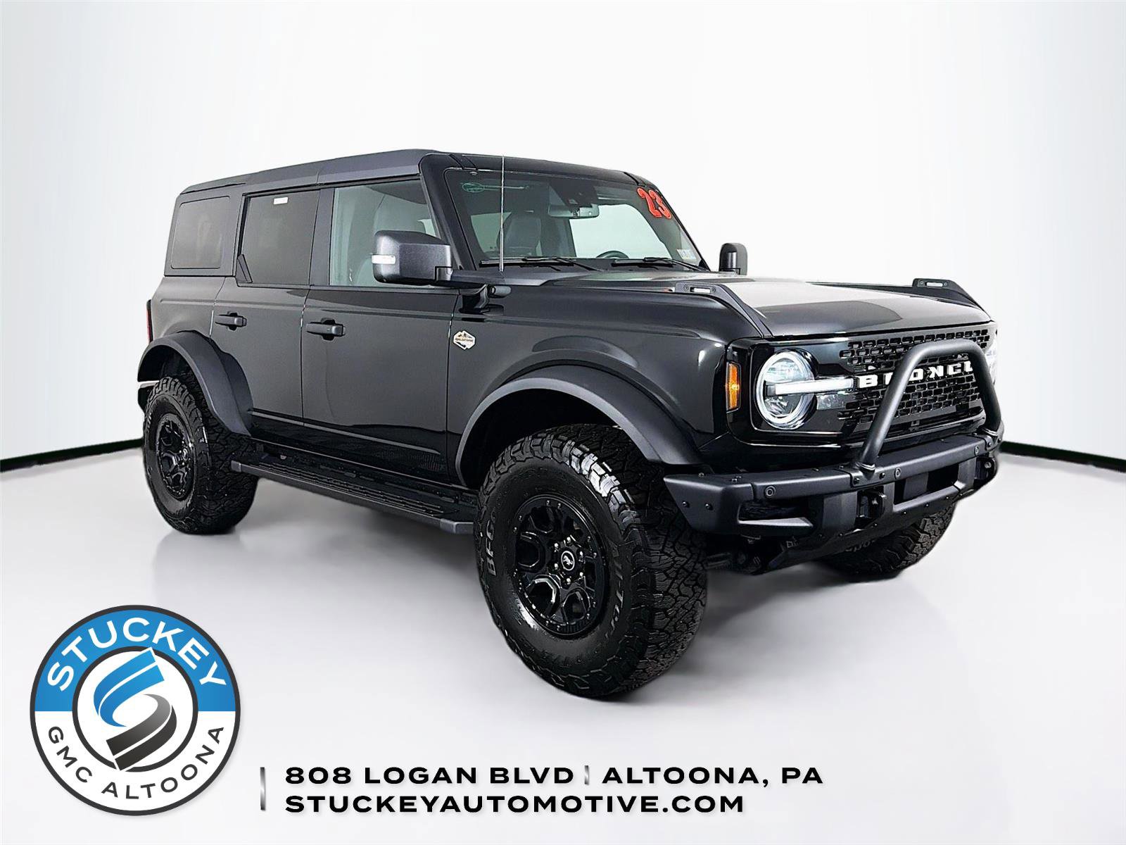 Used 2023 Ford Bronco Wildtrak AWD/4WD image 1