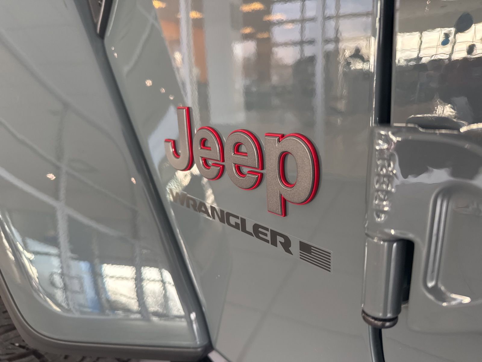 Used 2025 Jeep Wrangler Rubicon image 14