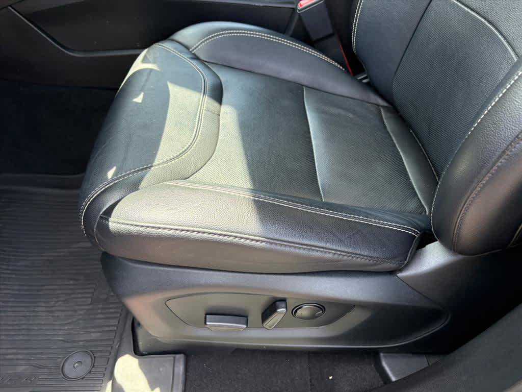 Used 2023 Ford Explorer ST w/ Equipment Group 401A AWD/4WD image 21