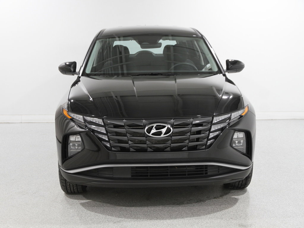 Certified 2024 Hyundai Tucson SE image 2