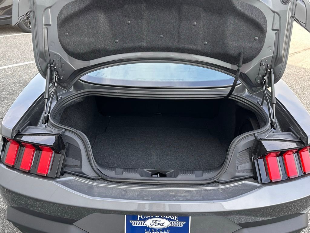 Used 2025 Ford Mustang GT Premium w/ GT Performance Package image 13