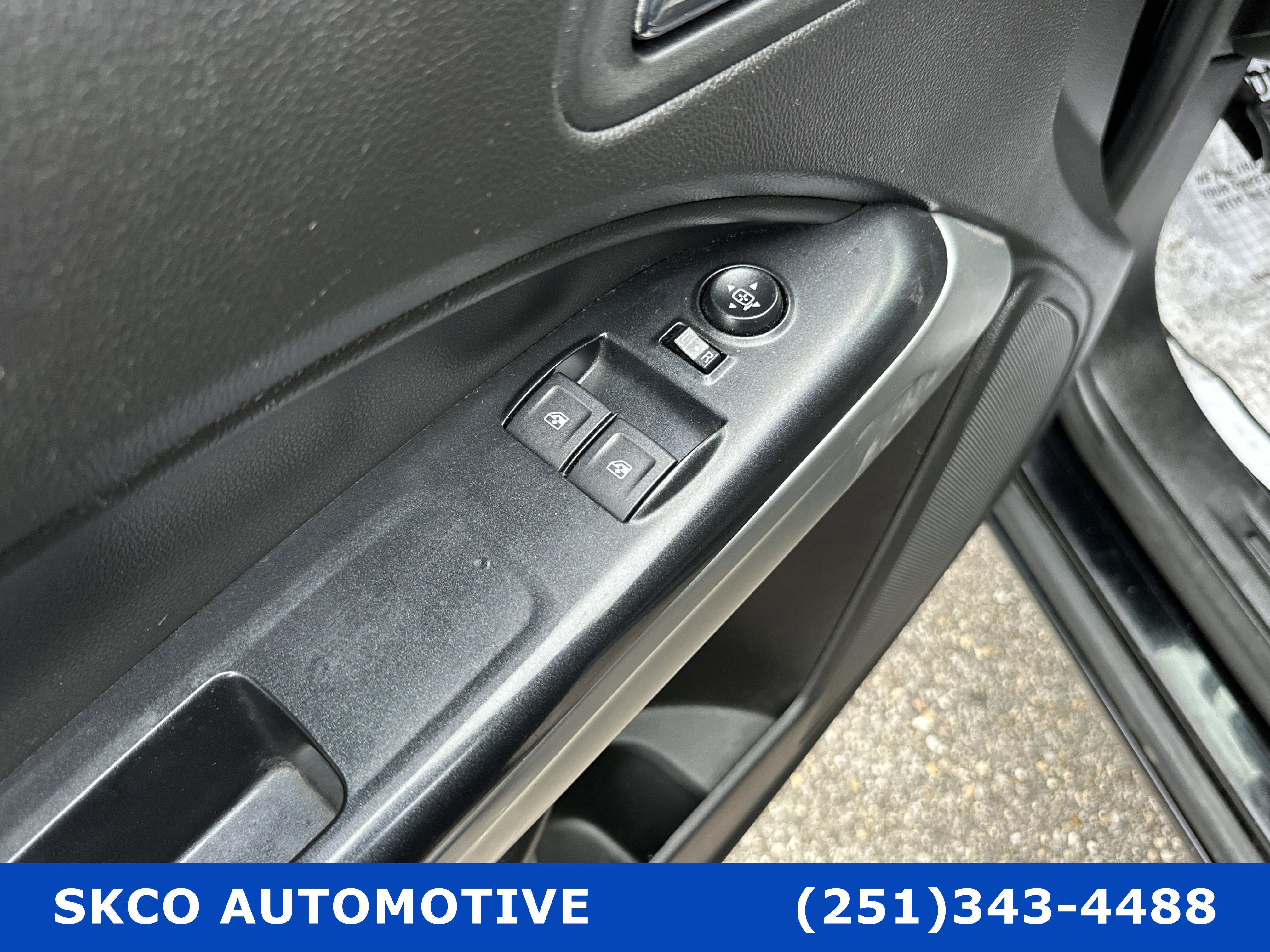 Used 2021 Chevrolet Colorado LT w/ Fleet Safety Package RWD image 22