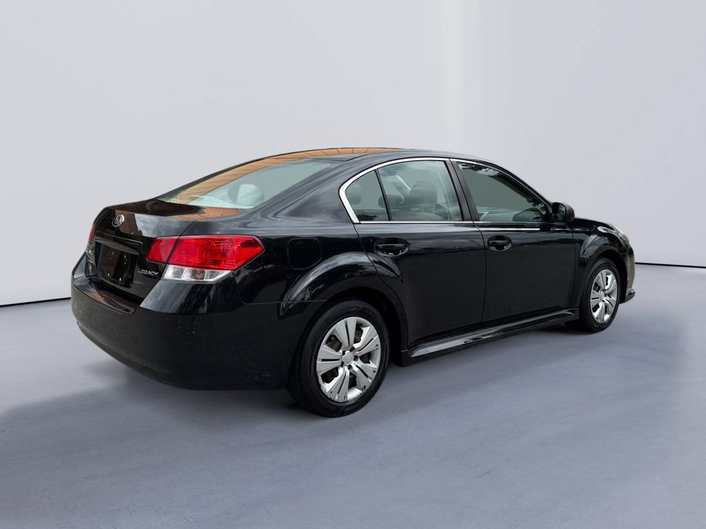 Used 2013 Subaru Legacy 2.5i AWD/4WD image 3