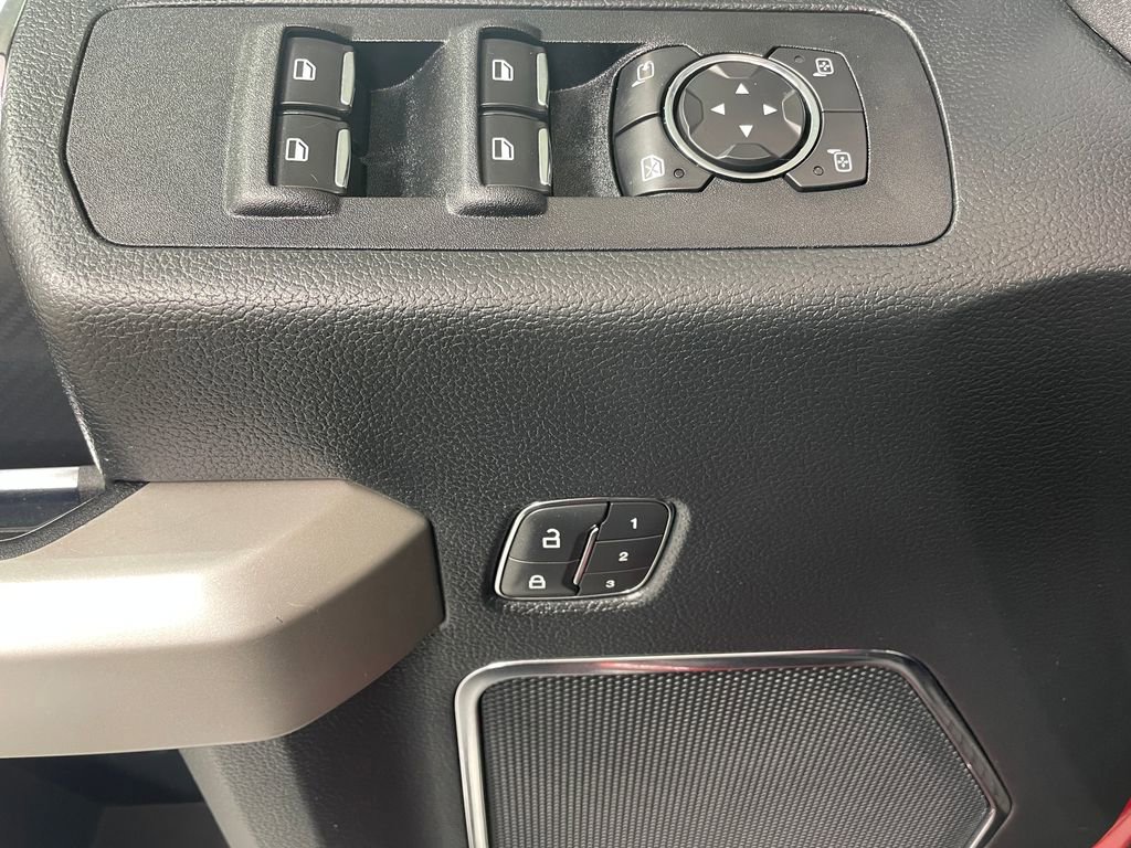 Used 2020 Ford F150 Lariat image 20