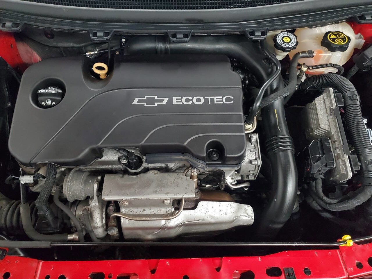 Used 2017 Chevrolet Cruze LT image 4